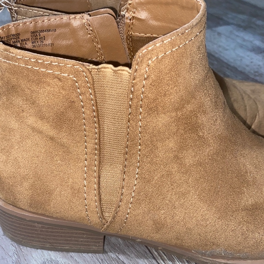 Brown Time tru boots -memory foam and zipper